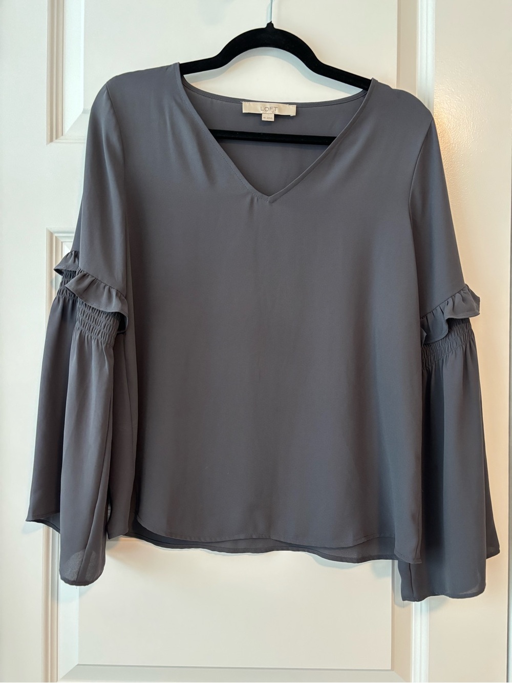 LOFT Slate Gray V-Neck Ruffle Sleeve Blouse XS